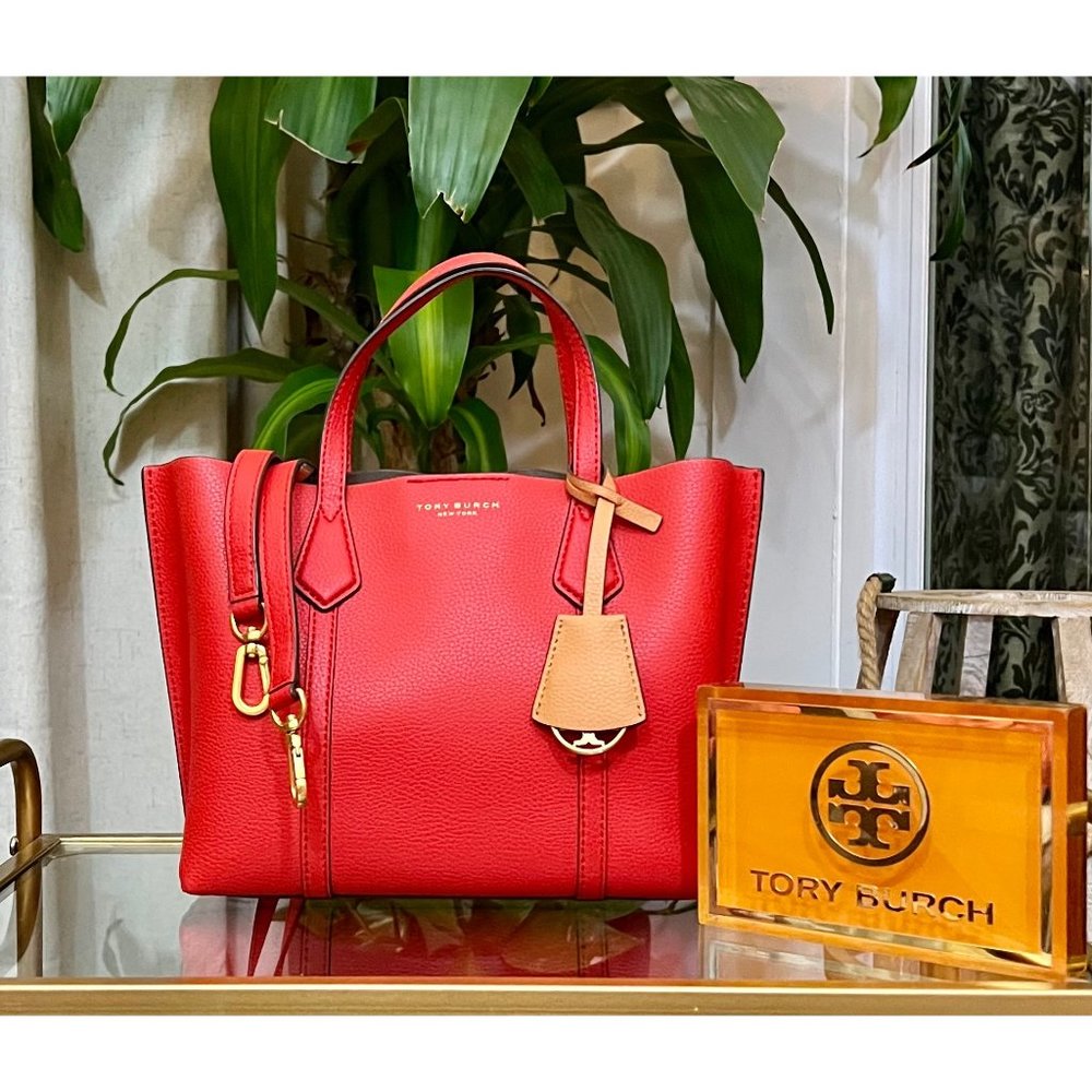 ♦️♦️  TORY BURCH AUTHENTIC SMALL RED PERRY TOTE ♦️♦️